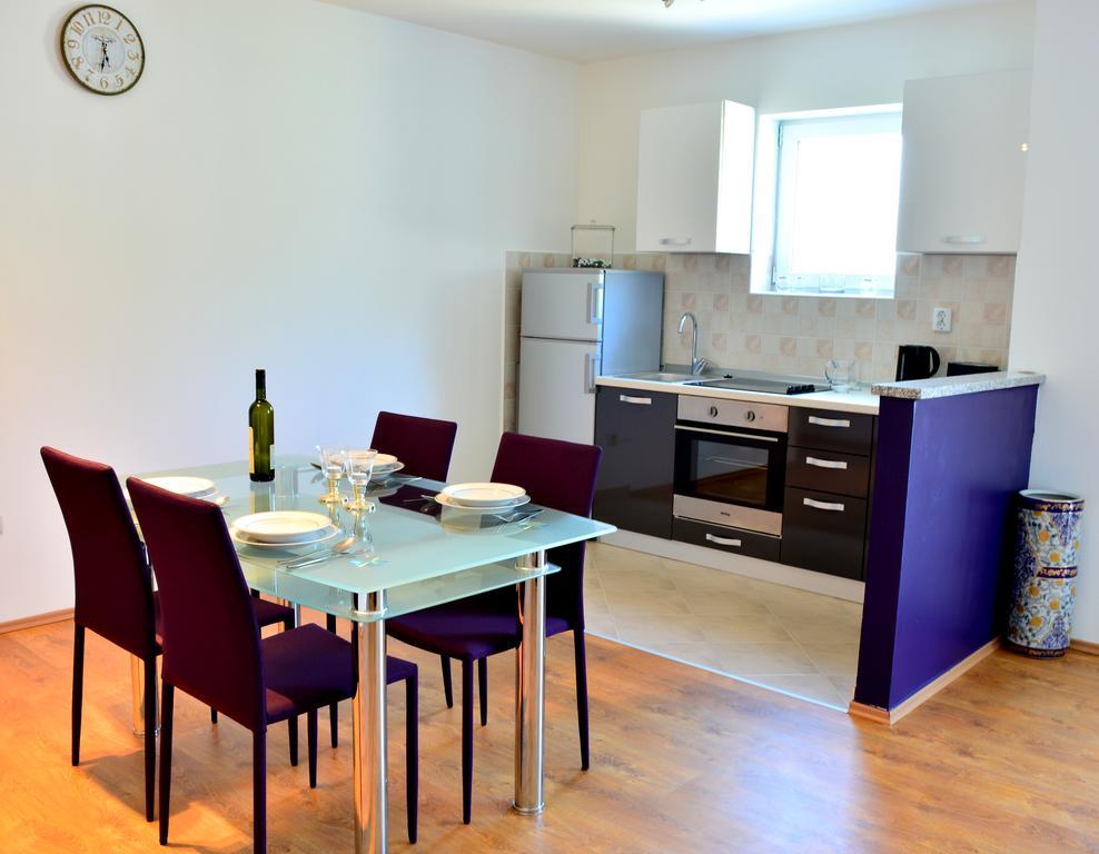 Apartments M&B Podstrana Eksteriør billede